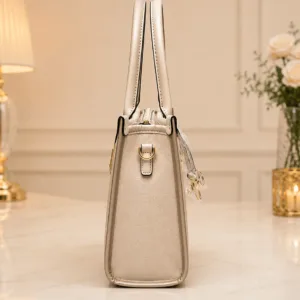 emily loran beige color Tote bag white color multi pockets - side look