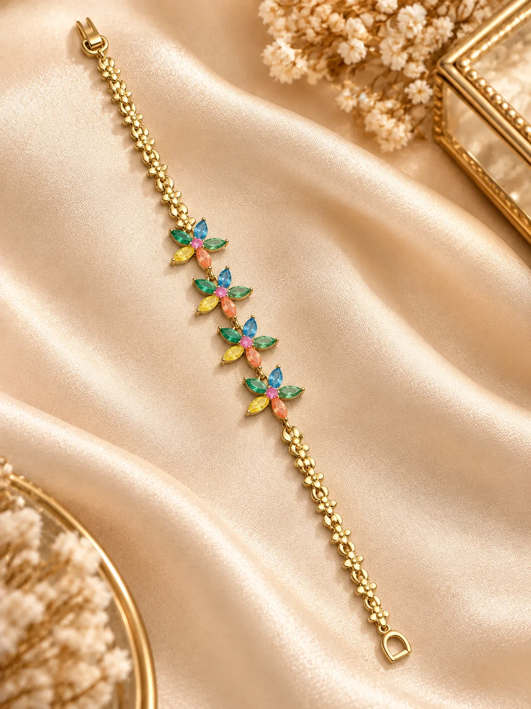 Elegant 18K Gold Plated Zirconia Flower Bracelet (4)