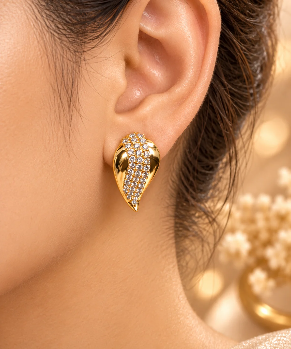 Radiant 18K Gold Plated Leaf Earrings (3)