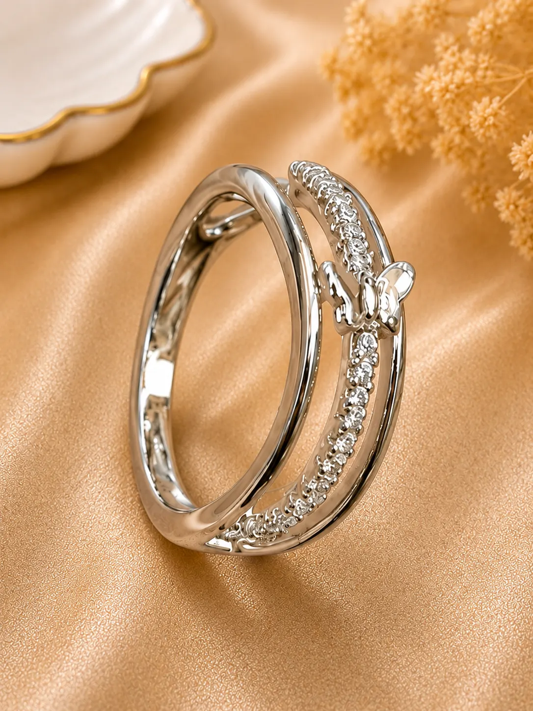 Silver Double Band Zirconia Floral Ring – Elegant Imitation Jewelry (3)