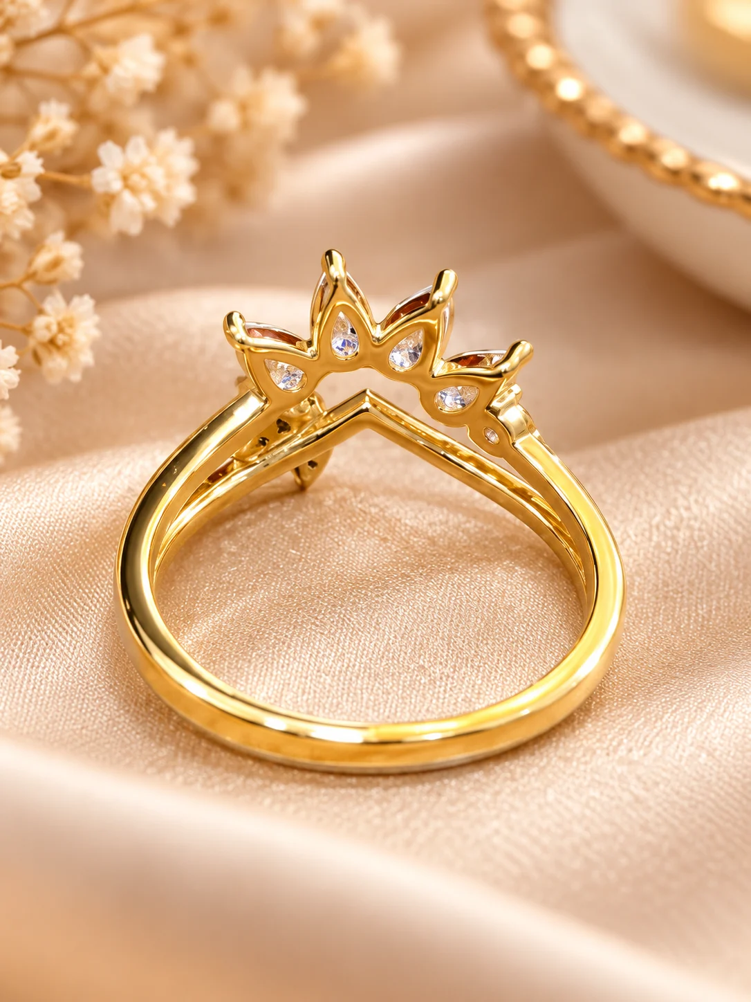 Stunning Bloom Gold Tone Floral Ring (4)