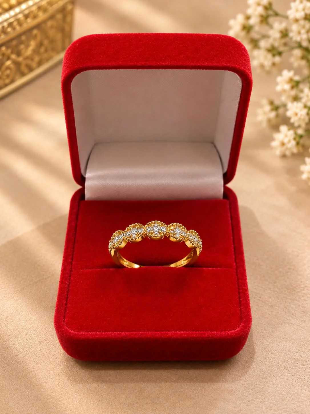 Xuping Gold Plated Circular Zirconia Ring – Imitation Jewellery for Women