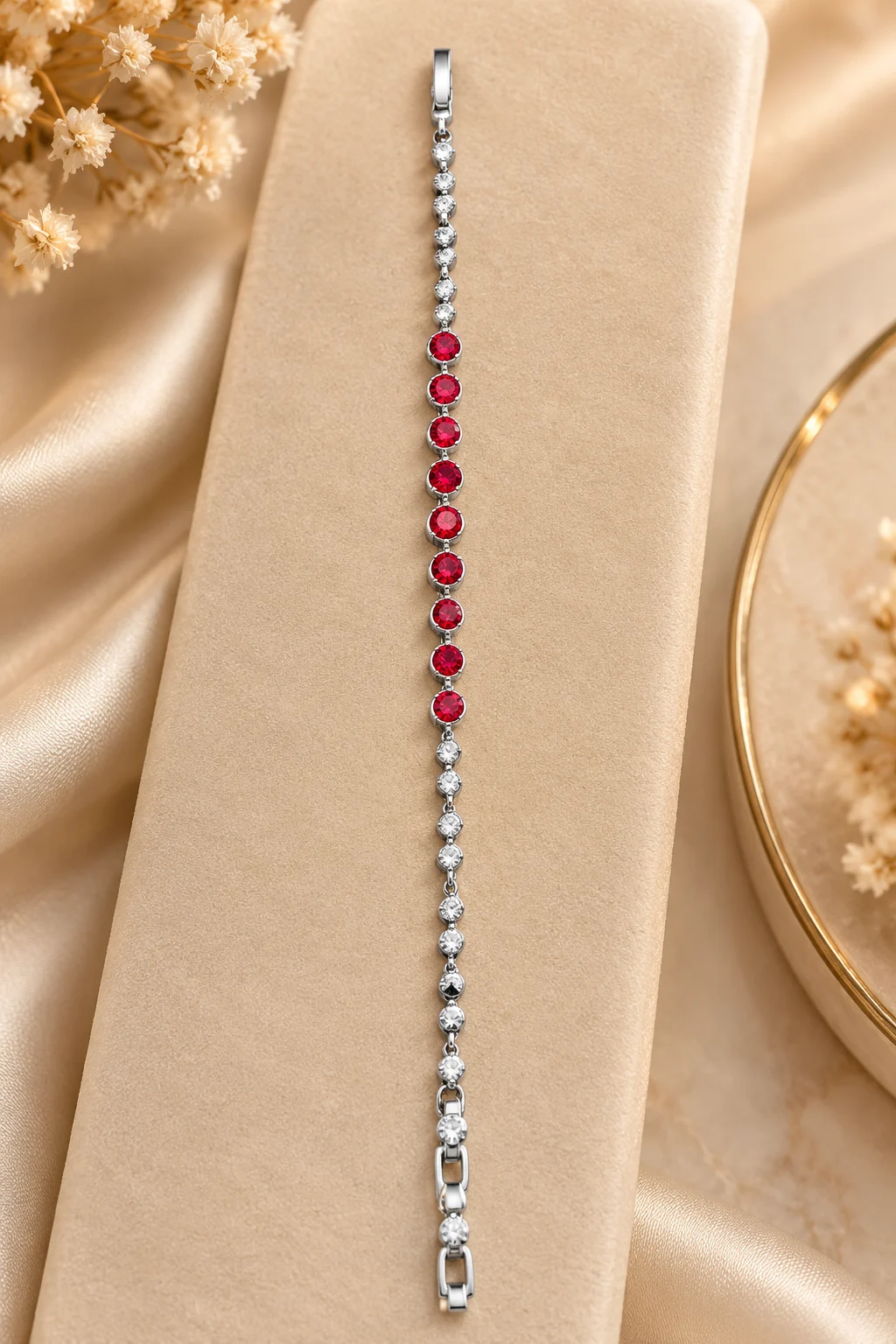ZUPING Silver Plated Zirconia Bracelet (1)